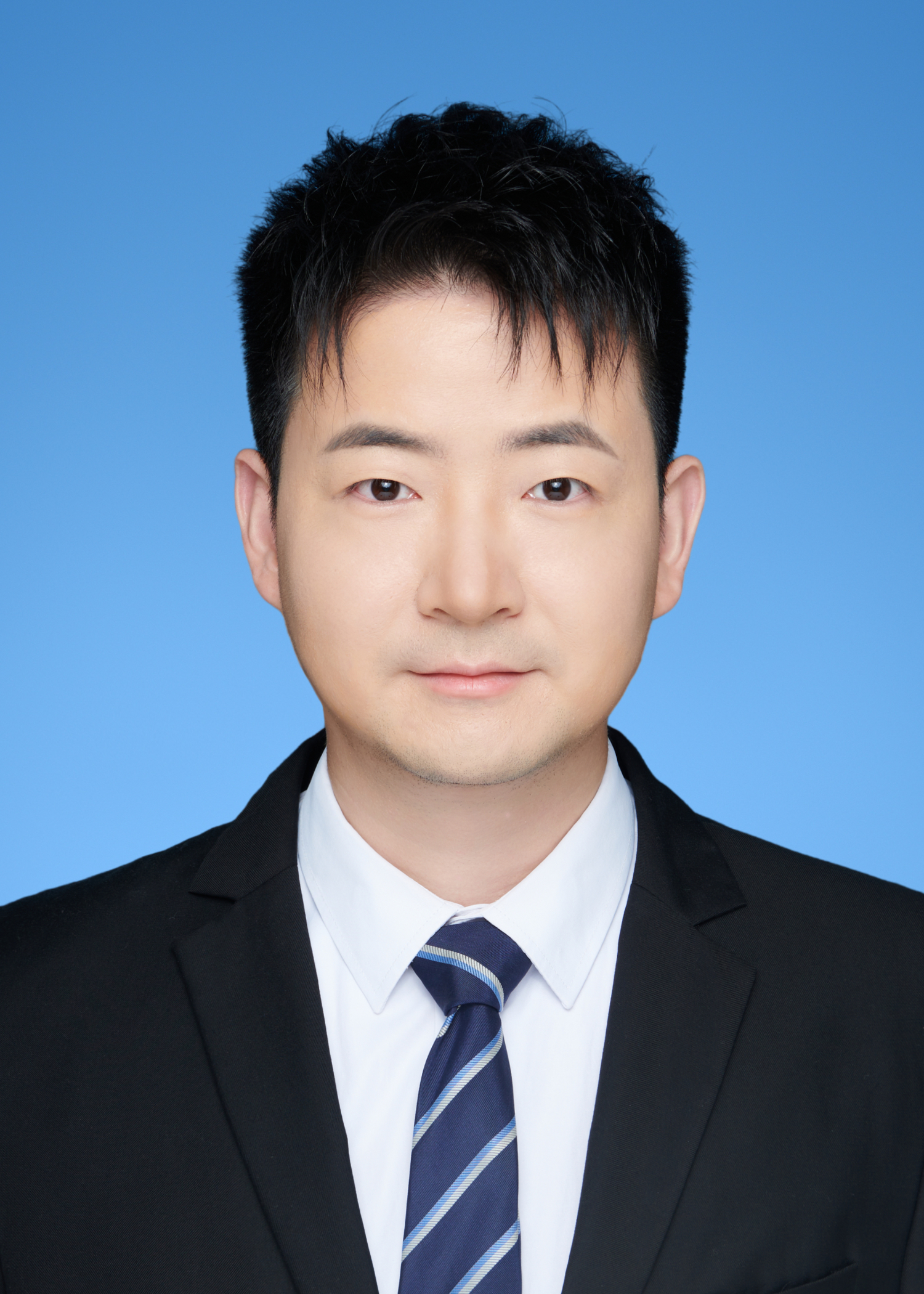 Kang-Kai Liu
